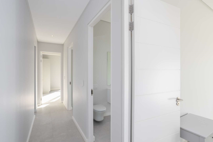 5 Bedroom Property for Sale in Val De Vie Estate Western Cape